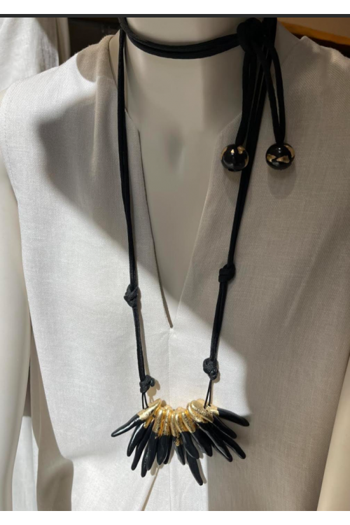 LONG NECKLACE