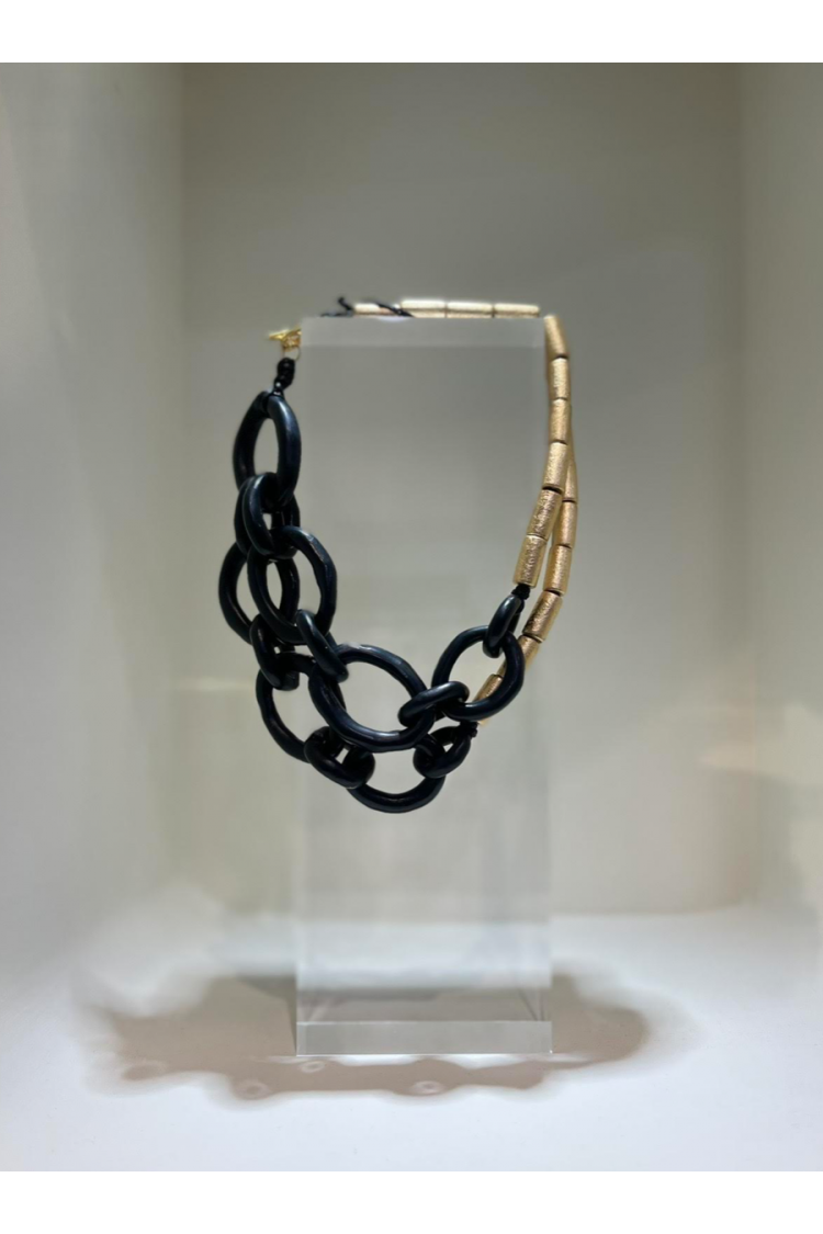 BLACK CHAIN NECKALCE