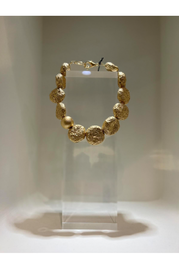 GOLD NECKLACE 